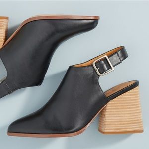 Gee Wawa Horky Slingback Heels